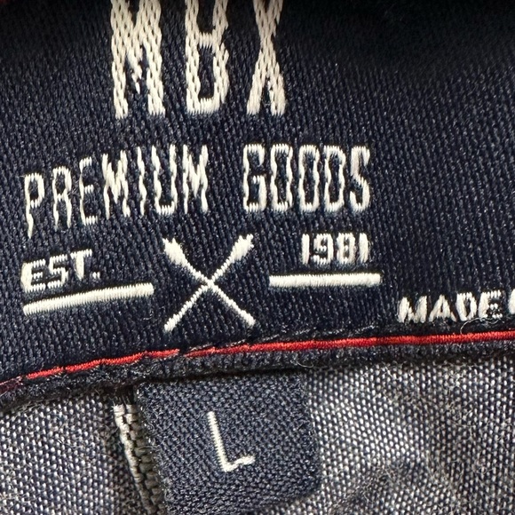 MBX Premium Goods Mens Button Down Shirt SZ L Blue/White Print - Picture 4 of 4